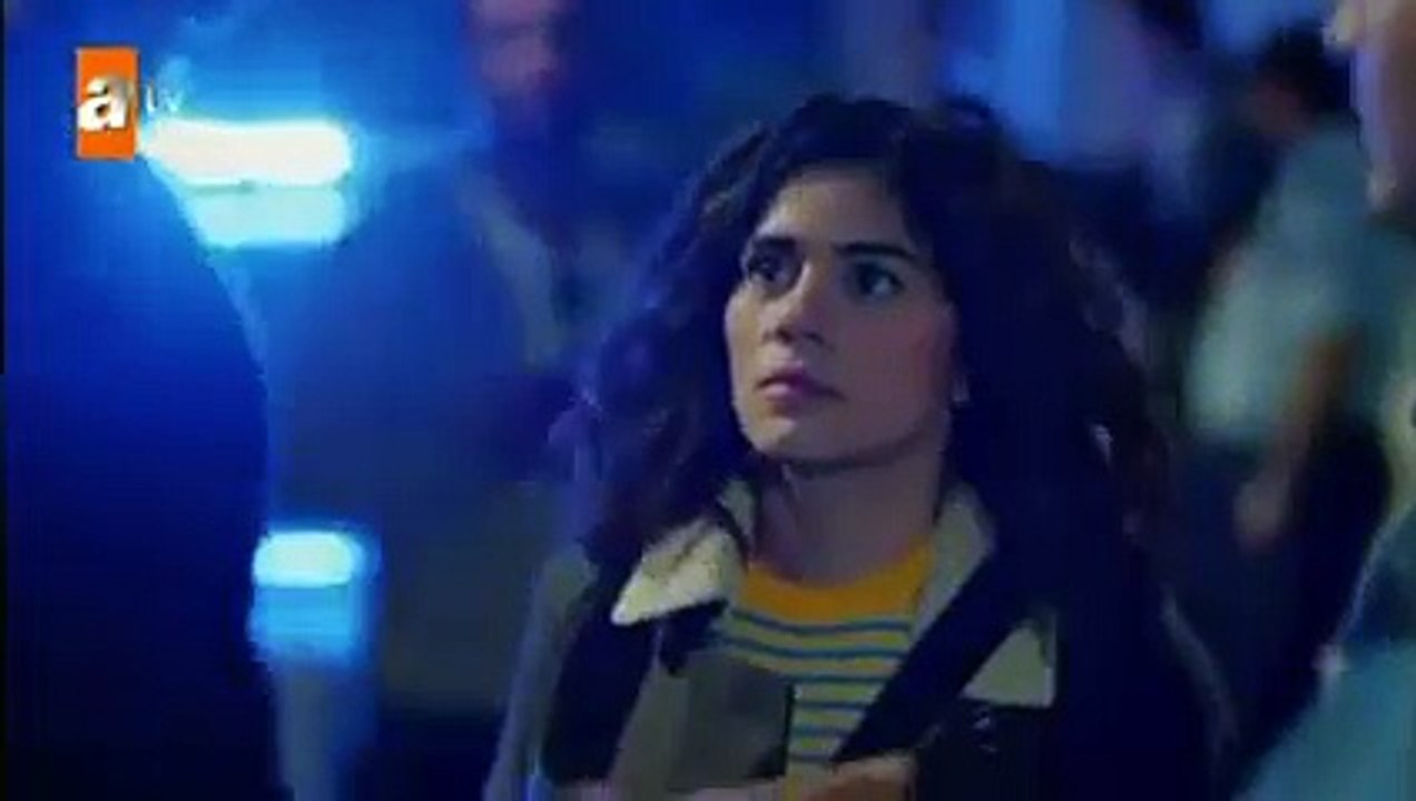 هل يحبني الحلقة 12 القسم (3) مترجم
