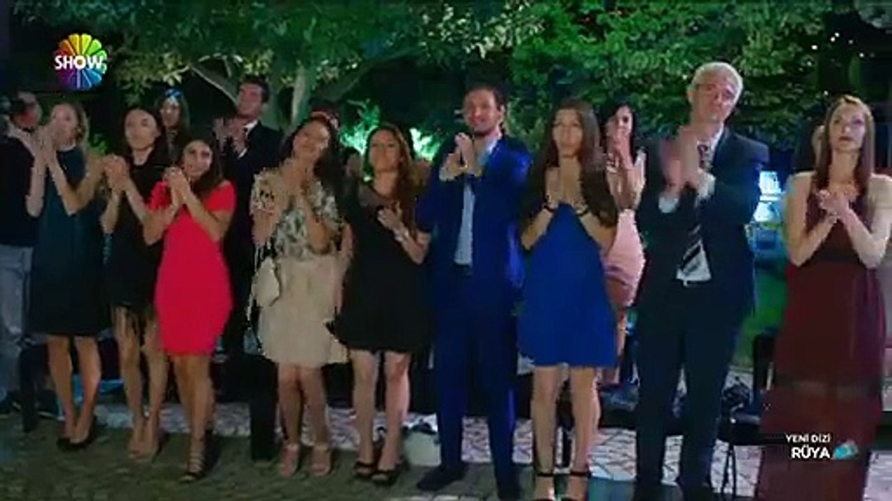 مسلسل الحلم  الحلقة 1 مترجمة للعربية