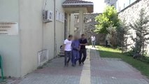 Mezarlıkta Eşini ve Kayınbiraderini Silahla Yaraladı - İstanbul