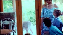 Angela Lindvall entre au musée Grévin (exclu vidéo)