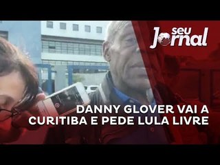 Danny Glover vai a Curitiba e pede Lula Livre