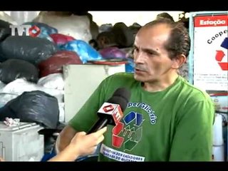 Trabalho de cooperativa de catadores ajuda reciclar óleo - Rede TVT