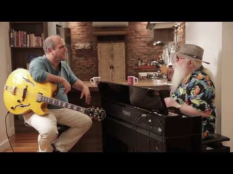 Hermeto Pascoal e os passarinhos | Teaser UM CAFÉ LÁ EM CASA