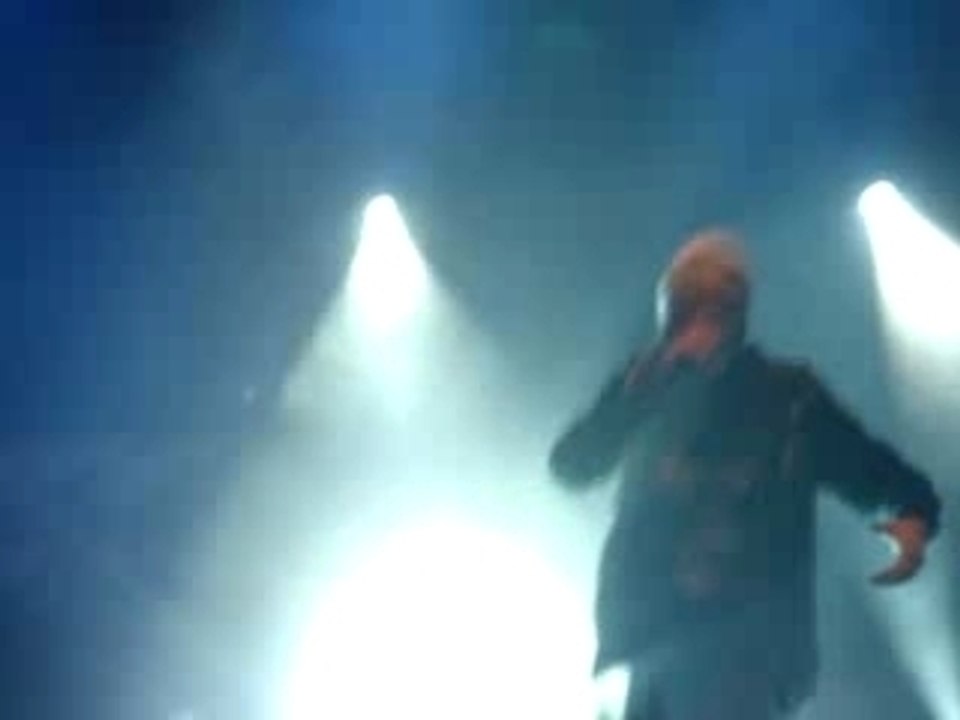 Keny Arkana  Olympia-2-Le Missile Suit Sa Lancée23/11/07