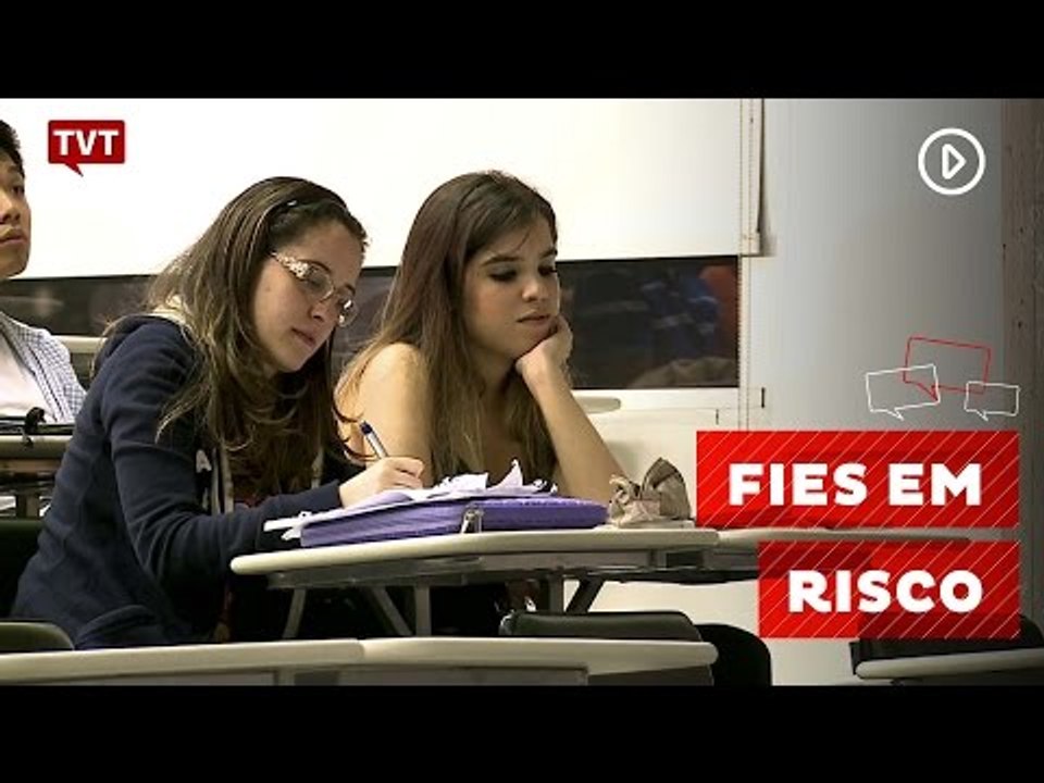 Com atrasos no FIES, alunos temem perder os estudos já em 2017