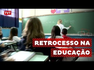 Governo Temer suspende novo método de avaliação da educação