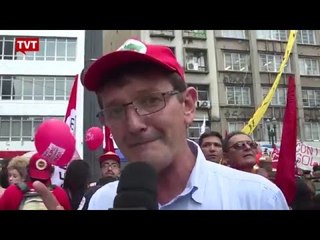 Em SP, manifestantes afirmam "impeachment não vai passar"