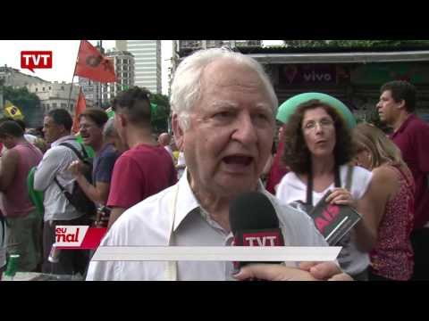 Ato pela democracia no Rio de Janeiro reúne diferentes gerações
