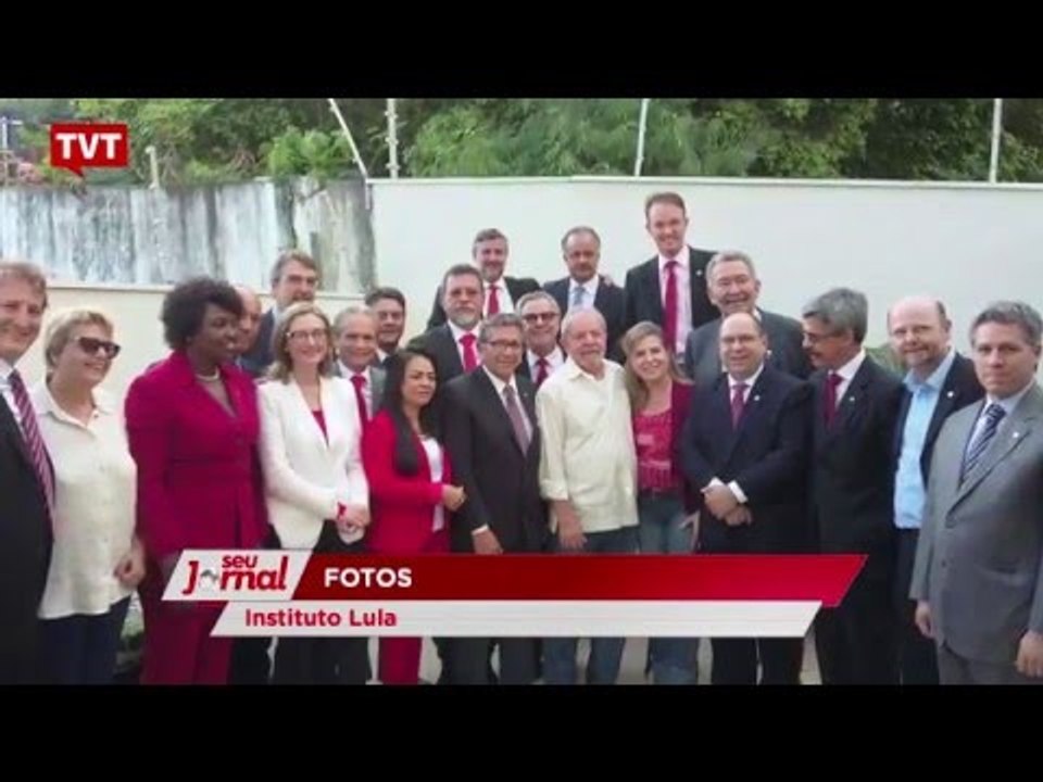 21 deputados federais se reúnem com Lula em ato de desagravo