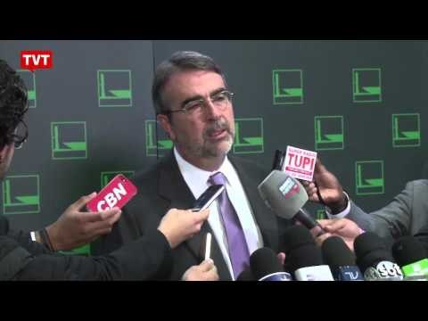 Eduardo Cunha quer alterar conteúdo do processo de impeachment