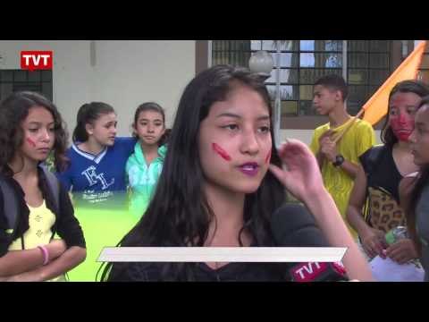 Alunos de Mogi das Cruzes protestam contra fechamento de escola