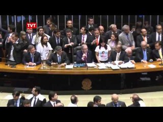 Suiça informou Eduardo Cunha sobre congelamento de contas