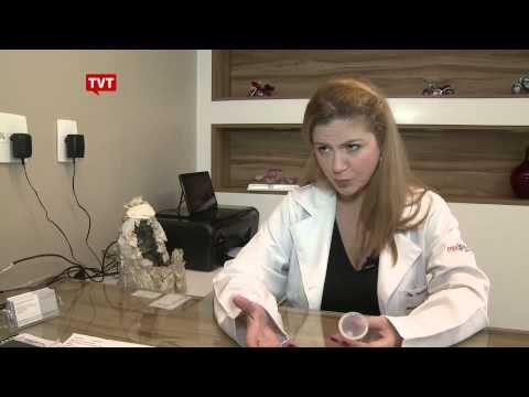 Mulheres substituem absorventes por copinho coletor de silicone