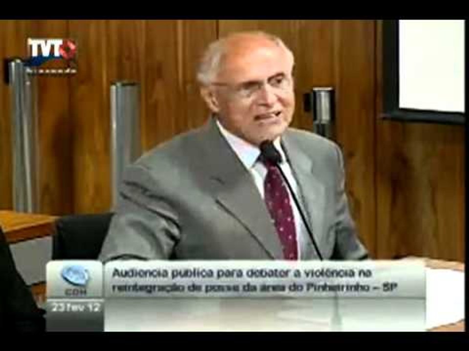 Desocupação no Pinheirinho gera discussão entre Eduardo Suplicy e Aloysio Nunes