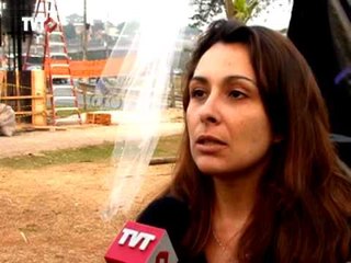 Coletivo ocupa praça em São Paulo e produz obra de arte junto com os moradores