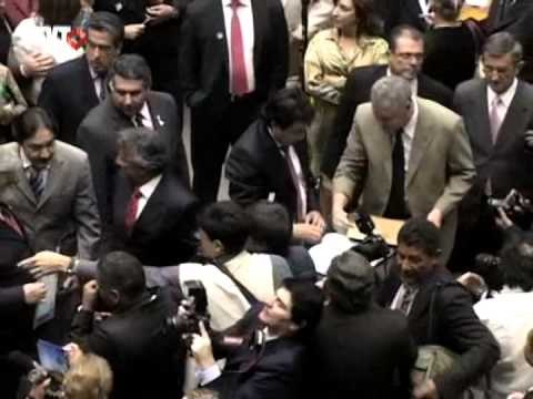 Deputados federais cassados durante a ditadura têm mandatos devolvidos