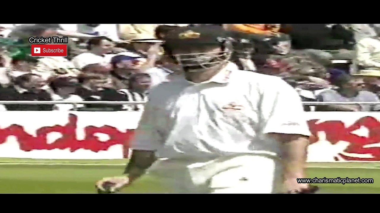 Graham Thorpe Tremendous Catch of Steve Waugh 3rd ODI at London 25 May 1997