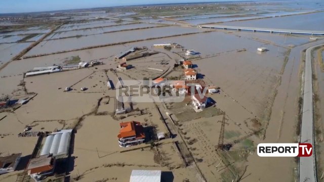 Fier, banorët e Povelçës protestojnë për dëmshpërblimet nga përmbytjet