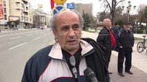 Protesta kundër Ligjit për gjuhët jashtë Kuvendit