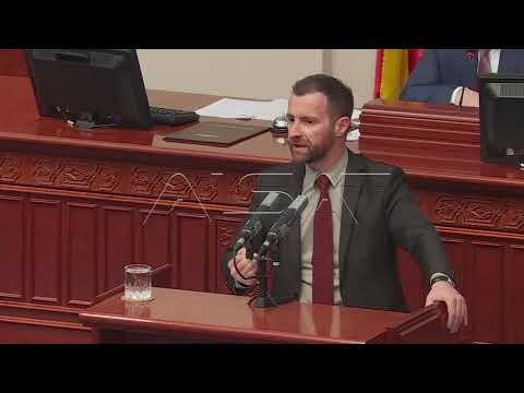 Законот за употреба на јазиците изгласан во Собранието