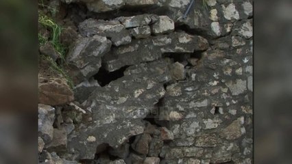 Pa Koment - Shkatërrohet rruga që të çon në Kalanë e Lezhës