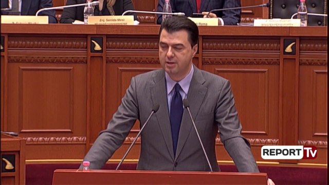 Report TV - Ndihma ekonomike, Basha: Urren të varfrit Rama: Unë i përfshiva në skemë