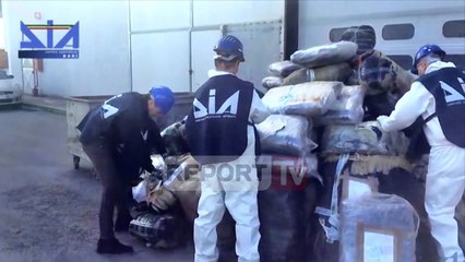 Report TV - Dy grupet kriminale në Shqipëri drogë drejt Italisë