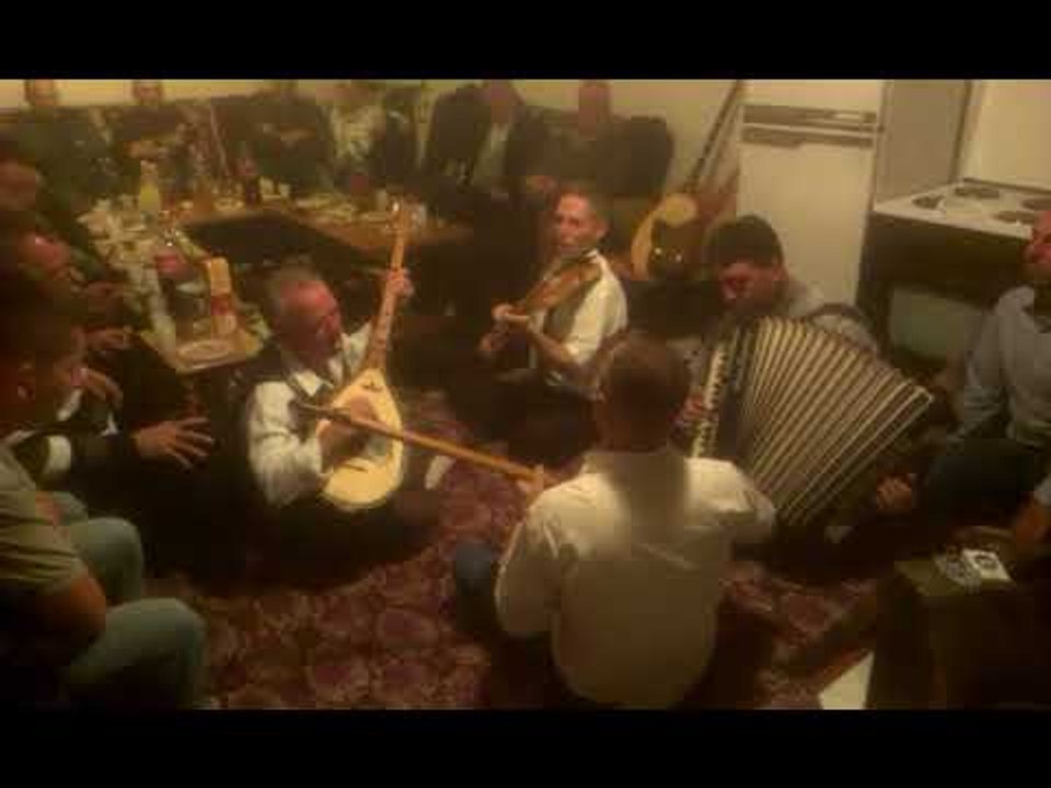 Zahir pajaziti  Ali e Luan zogiani me grup