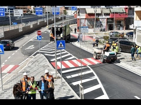 Ora News - Gjiknuri tek Unaza e Madhe: Hapen rrugët ndihmëse tek Komuna e Parisit