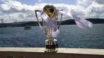 Süper Lig şampiyonluk kupası İstanbul Boğazı'nda görücüye çıktı