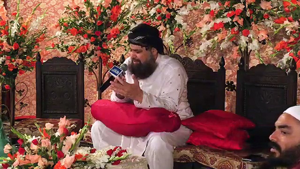 Owais Raza Qadri - Hazir Hai Dare Daulat Pe Gada - Studio 4