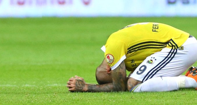 Fenerbahçeli Futbolcular, Sipariş Verilen Ciğerleri Moral Bozukluğu Nedeniyle Yiyemedi