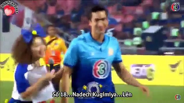 [vietsub] Nadech thừa nhận mặc áo số 18 vì Yaya - TKBT 12.03.18