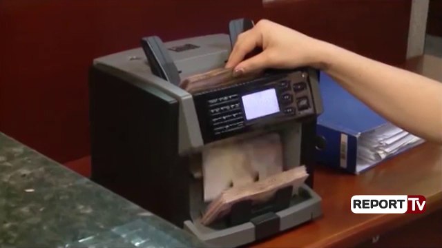 Report TV - Euro në pikiatë , niveli më i ulët që nga viti 2009