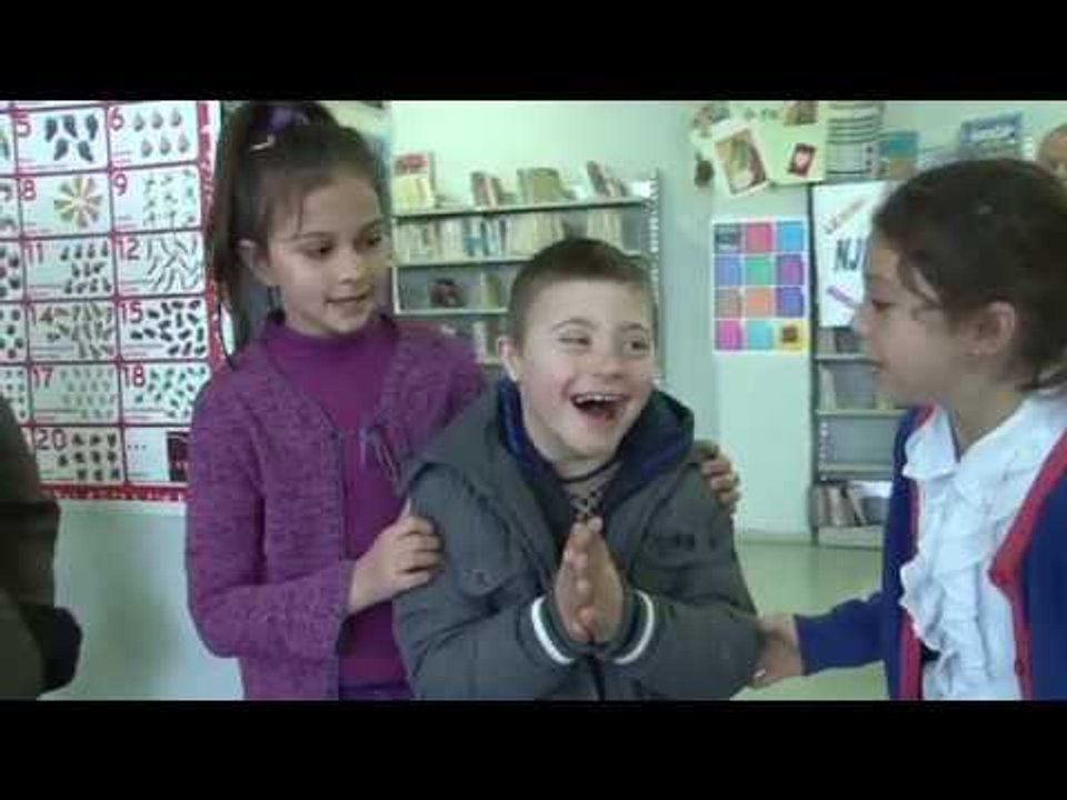 Gjakovë: Me poezi shënohet dita botërore e sindromës Down - Lajme