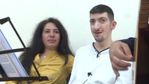 Evlada Adanan Ömürler - Engelli Çocuklarına Adadığı Hayatına Dört Elle Sarılıyor (2) - Ankara