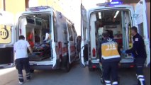 Trafik Kazasında Yaralananlara İlk Müdahaleyi Sağlık Bakanı Demircan Yaptı