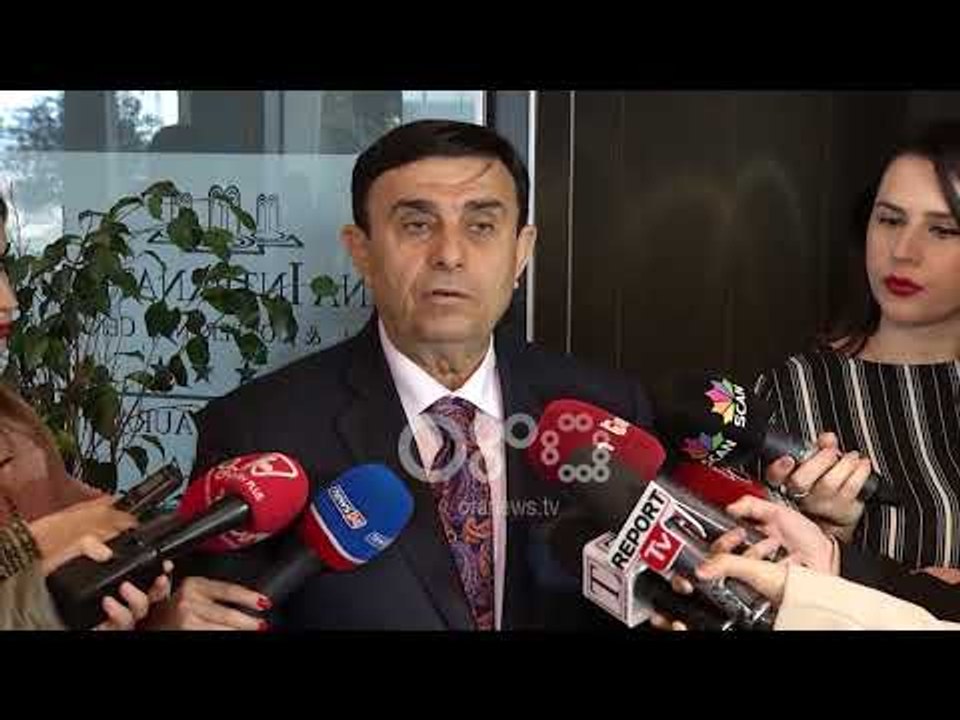 Ora News - Qeveria përgatit draft të ri për të...