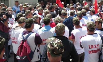 Gazi olmak için Ankara'ya yürüyorlar