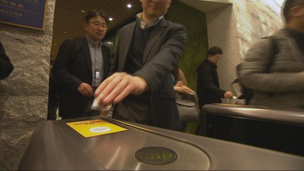 South Korea labour law cuts working week to 52 hours