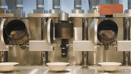 Chefkoch aus Stahl: In diesem Restaurant bruzzeln Roboter