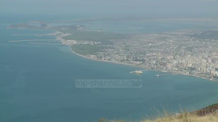 Скачать видео: 50 mijë ha tokë e grabitur në bregdet; Raporti: 40 mijë ha, e pamundur që të merren nga shteti