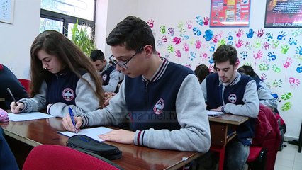 Oficerët e sigurisë në shkolla  - Top Channel Albania - News - Lajme