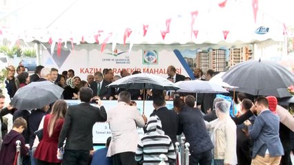 Bakan Özhaseki: “Madem o kadar kıymetliydi kendi partinize genel başkan yapsaydınız”