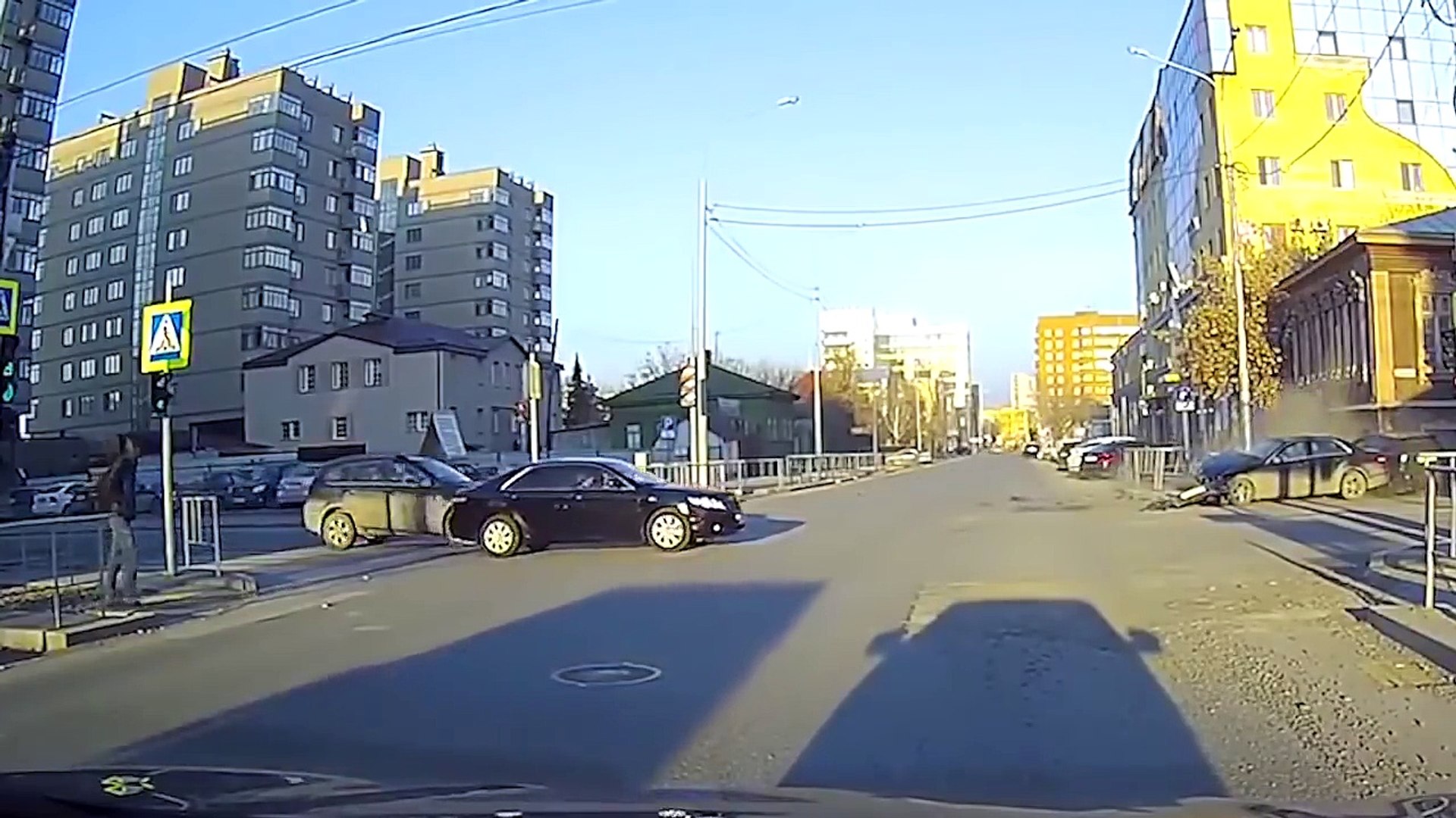 VÁRIOS ACIDENTES COM CARROS