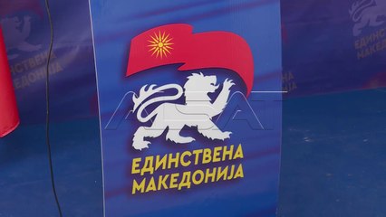 Dëbimi i diplomatit rus nga vendi, protesta para ambasadës ruse