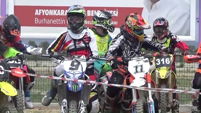 Türkiye Motokros Şampiyonası Afyonkarahisar'da Başladı