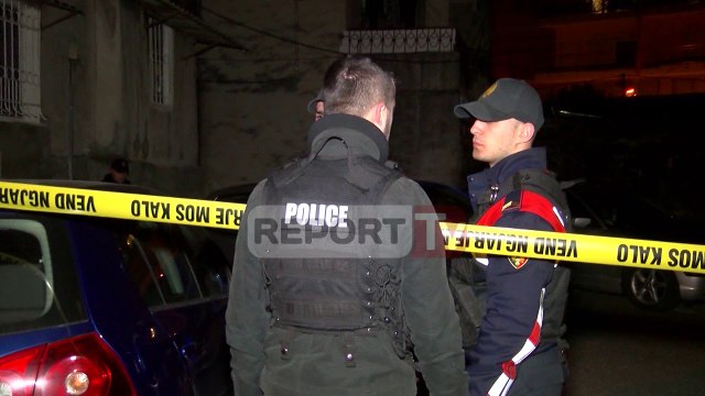 Report TV - Atentat në Shkodër, plagoset një person pranë shkollës “Oso Kuka”