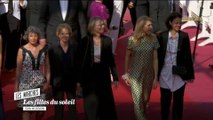 Françoise Nyssen, ministre de la culture monte les marches - Cannes 2018
