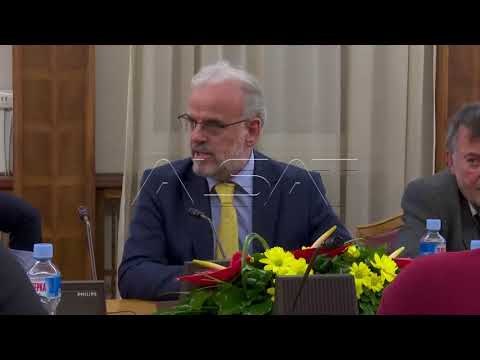 Џафери нема да го потпише Законот за јазиците наместо Иванов